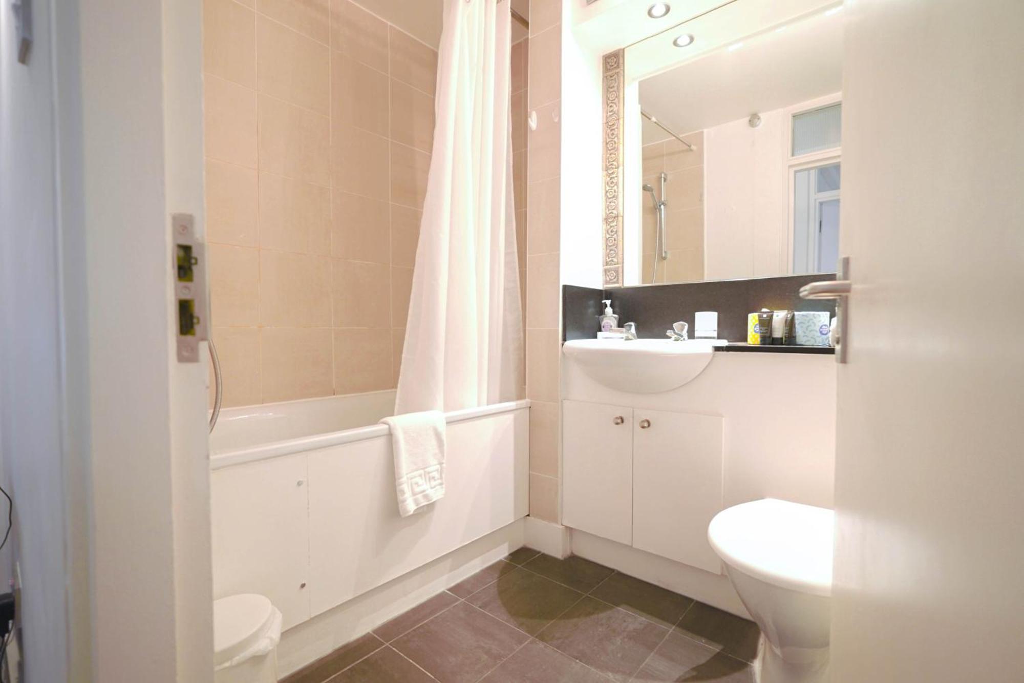Camden Serviced Apartments By Globe Apartments Londra Exterior foto